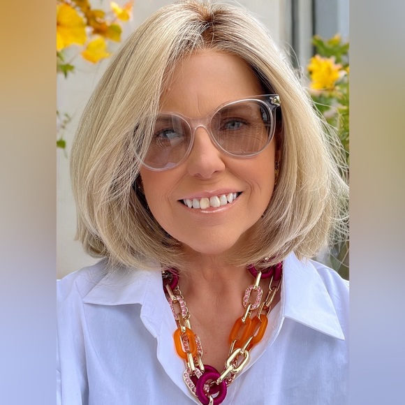 Meet your Posher, Shellie - Picture 3 of 6